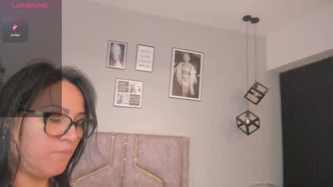 haileystonei online show from 01/14/26, 11:27