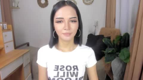 Snapshot of hailyourqueenofsatisfaction chatting on 04/24/26, 08:28 Haily online show from 04/24/26, 08:28