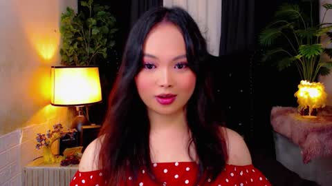 Snapshot of hailywilson chatting on 10/15/25, 10:48 haily online show from 10/15/25, 10:48