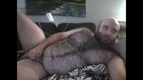 Hairiest Bear online show from 09/30/25, 05:23