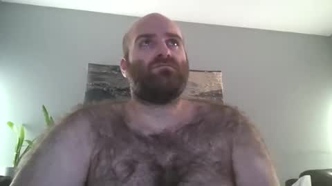 Snapshot of hairiestbear chatting on 12/23/25, 07:50 Hairiest Bear online show from 12/23/25, 07:50