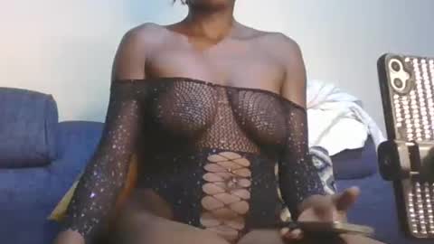 hairy_pussy702282 online show from 06/24/26, 06:18