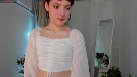 hairy_queeen online show from 09/18/25, 09:33