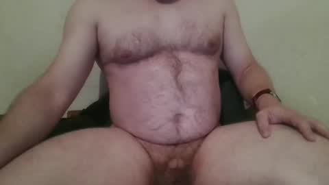 Snapshot of hairychest222141 chatting on 09/30/25, 04:39 hairychest222141 online show from 09/30/25, 04:39