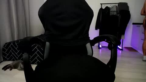 Adam online show from 11/02/25, 08:33