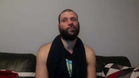 Snapshot of hairydadbod6 chatting on 12/18/24, 02:10 hairydadbod6 online show from 12/18/24, 02:10