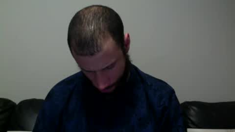 Snapshot of hairydadbod6 chatting on 12/25/24, 01:31 hairydadbod6 online show from 12/25/24, 01:31