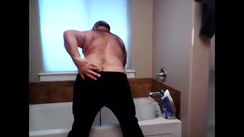 hairydaddreams online show from 11/17/25, 08:14