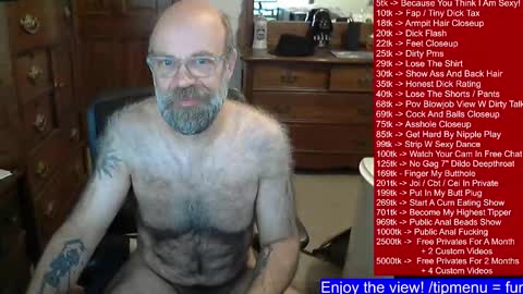 Snapshot of hairydaddybear69 chatting on 01/17/25, 02:18 HairyDaddyBear69 online show from 01/17/25, 02:18