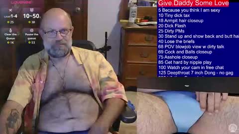 Snapshot of hairydaddybear69 chatting on 10/07/25, 11:57 HairyDaddyBear69 online show from 10/07/25, 11:57