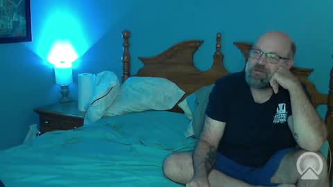 Snapshot of hairydaddybear69 chatting on 10/14/25, 12:44 HairyDaddyBear69 online show from 10/14/25, 12:44