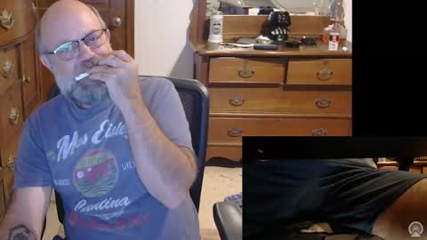 Snapshot of hairydaddybear69 chatting on 11/23/25, 11:59 HairyDaddyBear69 online show from 11/23/25, 11:59