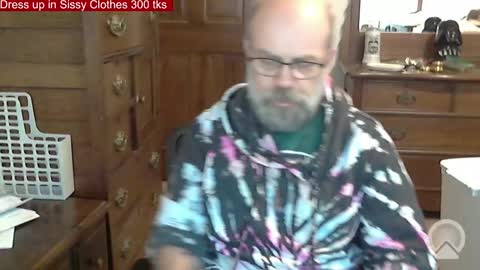 Snapshot of hairydaddybear69 chatting on 02/01/26, 04:27 HairyDaddyBear69 online show from 02/01/26, 04:27