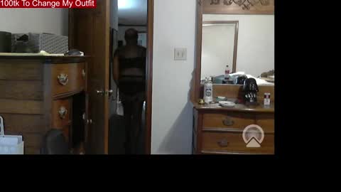 Snapshot of hairydaddybear69 chatting on 02/10/26, 02:37 HairyDaddyBear69 online show from 02/10/26, 02:37