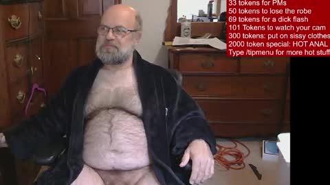 Snapshot of hairydaddybear69 chatting on 06/05/26, 11:38 HairyDaddyBear69 online show from 06/05/26, 11:38