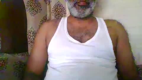 Snapshot of hairydarky chatting on 05/24/26, 06:29 Pratap online show from 05/24/26, 06:29