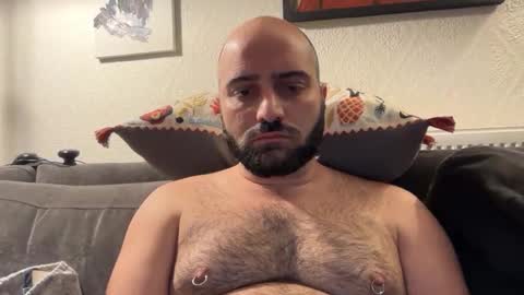 Snapshot of hairyleatherguy chatting on 11/11/25, 09:48 Hairy Guy online show from 11/11/25, 09:48
