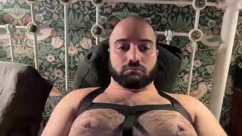 Snapshot of hairyleatherguy chatting on 11/26/25, 08:54 Hairy Guy online show from 11/26/25, 08:54