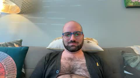 Snapshot of hairyleatherguy chatting on 04/20/26, 02:31 Hairy Guy online show from 04/20/26, 02:31