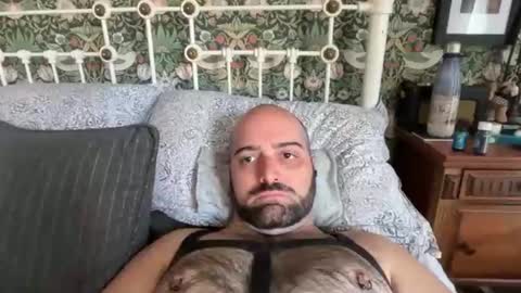 Snapshot of hairyleatherguy chatting on 04/22/26, 11:34 Hairy Guy online show from 04/22/26, 11:34
