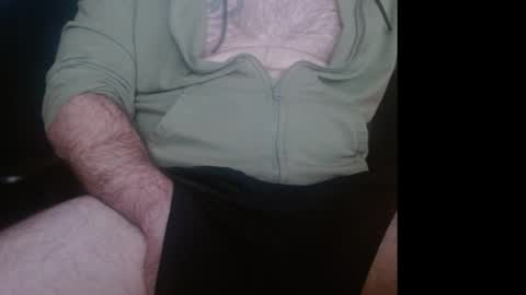 Snapshot of hairymuscle13 chatting on 11/07/25, 07:30 hairymuscle13 online show from 11/07/25, 07:30