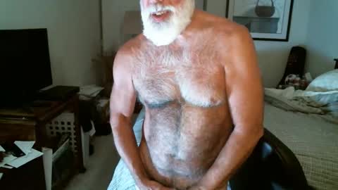Hairy pecs online show from 06/01/26, 06:04