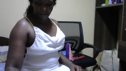 hairypussybigassy001 online show from 12/21/24, 03:25