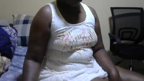 hairypussybigassy001 online show from 01/03/25, 07:49