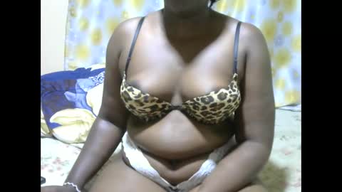 hairypussybigassy001 online show from 02/09/25, 05:54