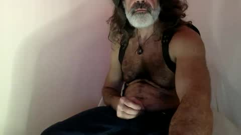 Snapshot of hairytonkas chatting on 02/07/25, 12:20 HairyTonkas online show from 02/07/25, 12:20