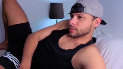 Snapshot of haku_kanjii chatting on 12/02/25, 10:16 Independent model online show from 12/02/25, 10:16