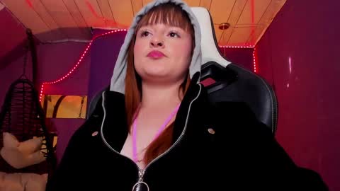 halaana tendeer online show from 01/18/25, 11:54