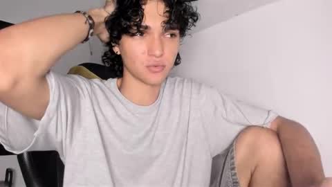 Snapshot of halan_jr chatting on 10/01/25, 08:37 halan online show from 10/01/25, 08:37