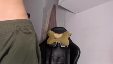 Snapshot of halan_jr chatting on 10/14/25, 04:46 halan online show from 10/14/25, 04:46