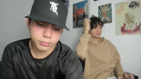 Snapshot of halan_jr chatting on 10/22/25, 10:20 halan online show from 10/22/25, 10:20