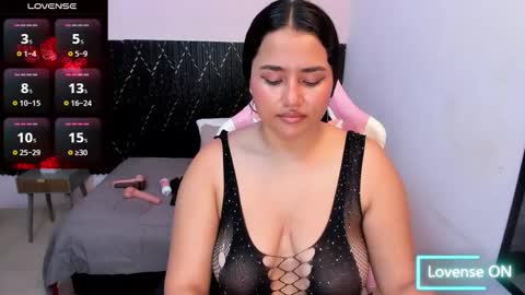 Halle online show from 09/11/25, 11:21