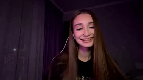 Holly online show from 11/05/25, 05:24