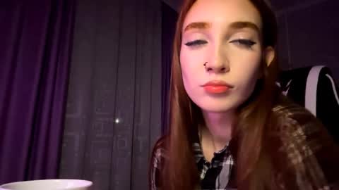 Holly online show from 11/12/25, 07:57