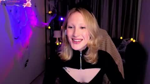 Snapshot of halohush chatting on 10/26/25, 01:50 Call me Bianca online show from 10/26/25, 01:50