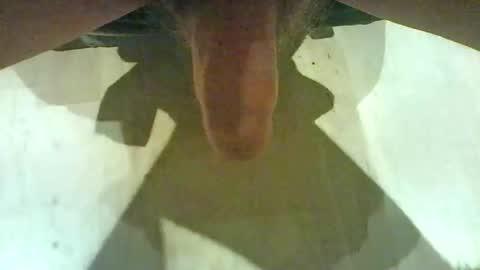 Snapshot of hammerhard1 chatting on 11/25/25, 06:02 hammerhard1 online show from 11/25/25, 06:02