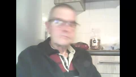 Prefer men 80 online show from 12/21/25, 09:33