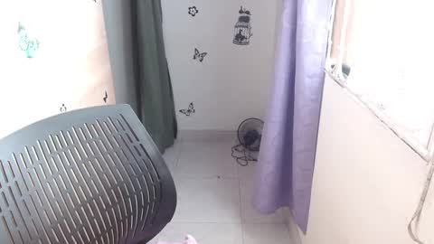 Hana Garcia online show from 10/05/25, 08:18