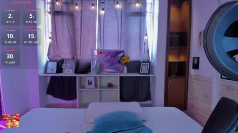 Hanna  Everyday From 1430 to 2130 Col Time online show from 12/03/24, 08:17