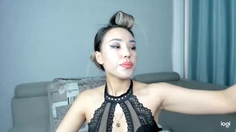 Hanah online show from 02/24/25, 05:22
