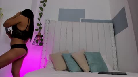 hanah_gray online show from 06/10/26, 11:20