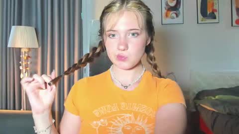 hanahwoods online show from 02/23/25, 11:58