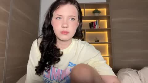 Snapshot of hanahwoods chatting on 06/03/26, 02:58 hanahwoods online show from 06/03/26, 02:58