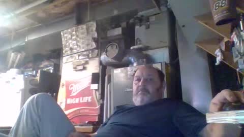 naked man online show from 11/26/25, 02:18