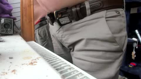 Snapshot of handncocknocum chatting on 01/20/25, 02:36 handncocknocum online show from 01/20/25, 02:36