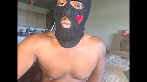 Snapshot of handsallover242 chatting on 10/21/25, 05:57 handsallover242 online show from 10/21/25, 05:57